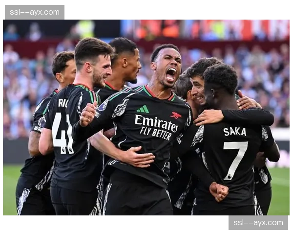 英超俱乐部上赛季财报陆续公布,比赛日收入普遍增长 英超俱乐部上赛季财报陆续公布,比赛日收入普遍增长